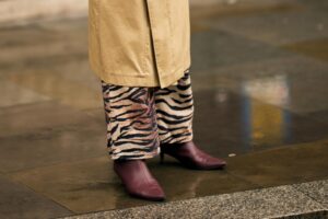 Cela fait 72 heures qu'ils sont chez Mango et ils tuent déjà : 5 bottes et bottines tendances automne-hiver 2026/2027 qui respirent l'élégance et se marient avec tout
