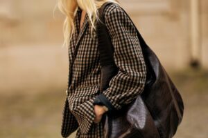 Découverte chez H&M les vestes tendance automne 2026 les plus élégantes et originales à associer avec toute notre garde-robe en septembre