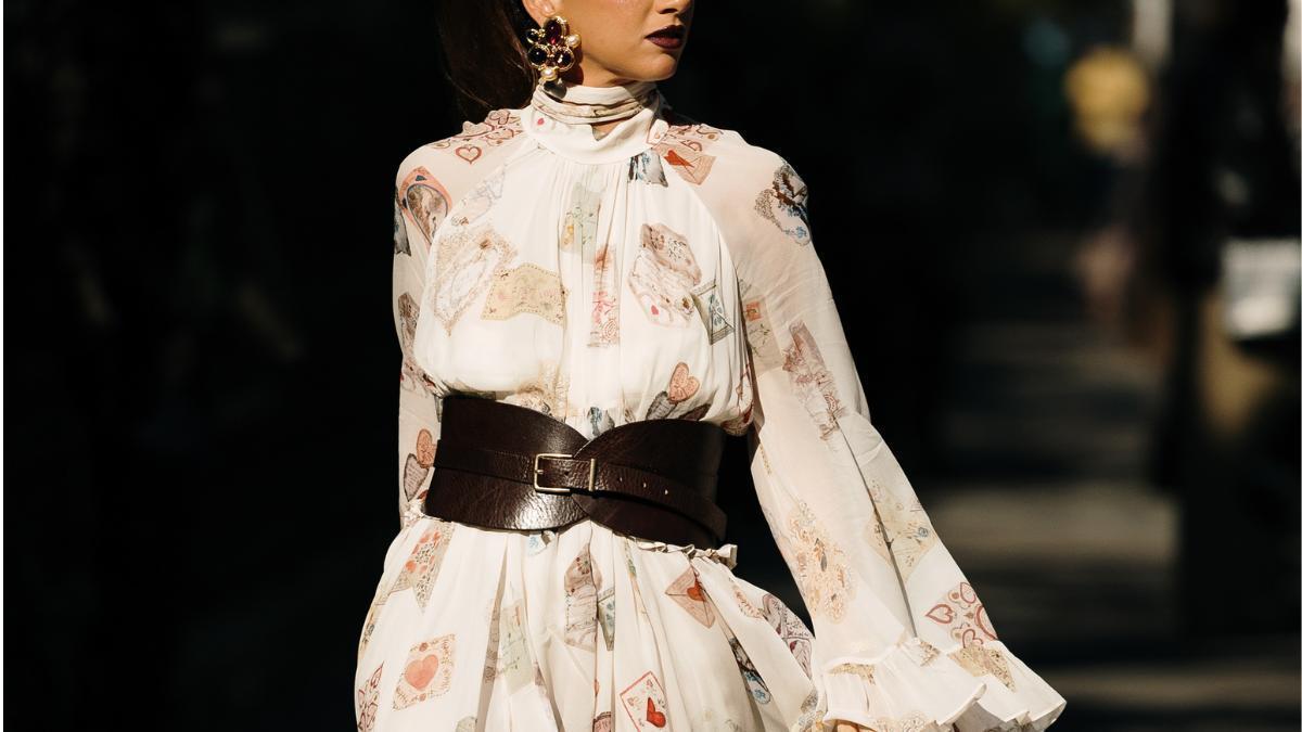 Lo más vendido hoy (07/09): 5 vestidos de Zara de tendencia clásica que llevarás sin parar este otoño 2026 para vestir bien en entretiempo