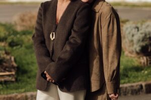 On dirait qu'ils viennent de Zara, mais ils viennent de Stradivarius : les tenues deux pièces parfaites pour les looks de bureau de septembre