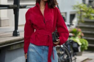 Succès viral chez Zara pour ces vestes ceinturées tendance 2026 effet « taille de guêpe » : idéales pour la mi-saison