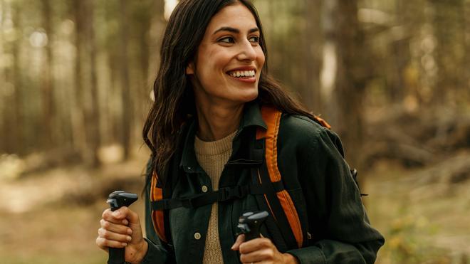 Ce vendredi 18 septembre, Decathlon dynamise les ventes de coupe-vent Quechua pour la randonnée : imperméables, légers et avec une baisse de prix exclusive
