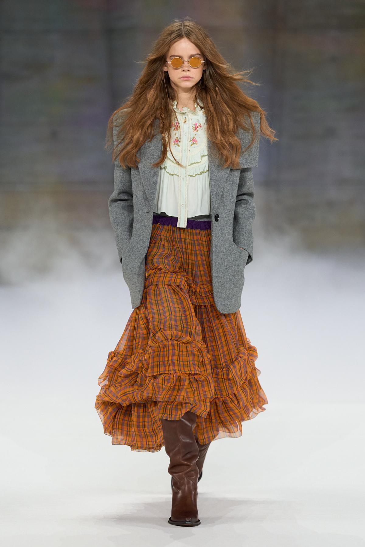 Look du défilé Chloé automne-hiver 2026