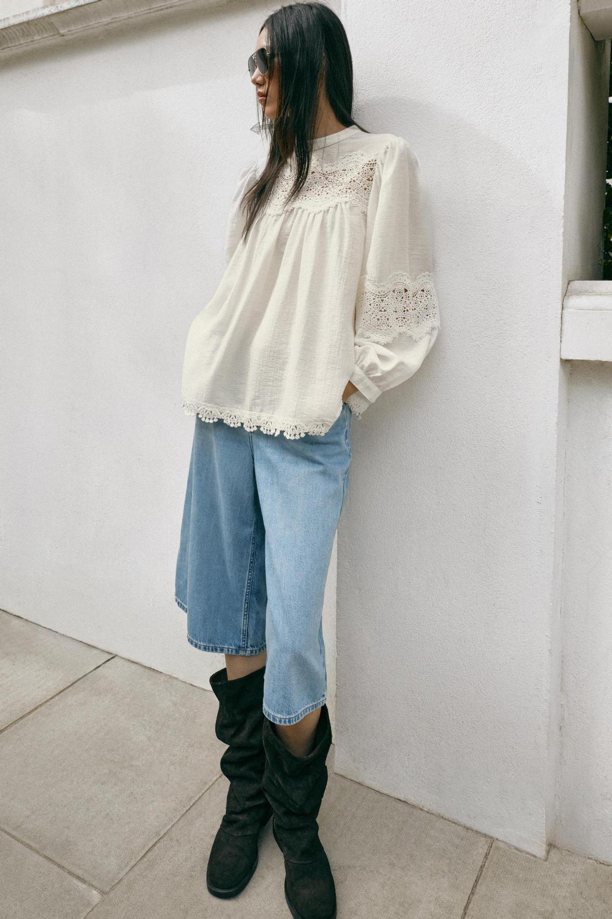 Blouse romantique avec dentelle
