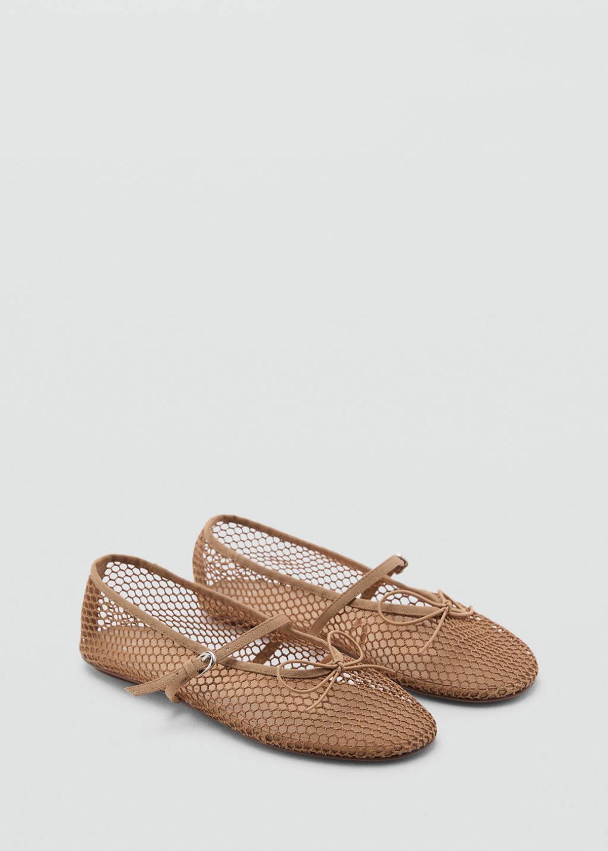 Ballerines ajourées beiges