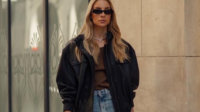 Je mesure 1,52 mètre et j'ai trouvé dans la nouvelle collection Stradivarius les jeans tendances qui frôlent la perfection : ils stylisent les jambes comme aucun autre et ont en plus un superbe look.