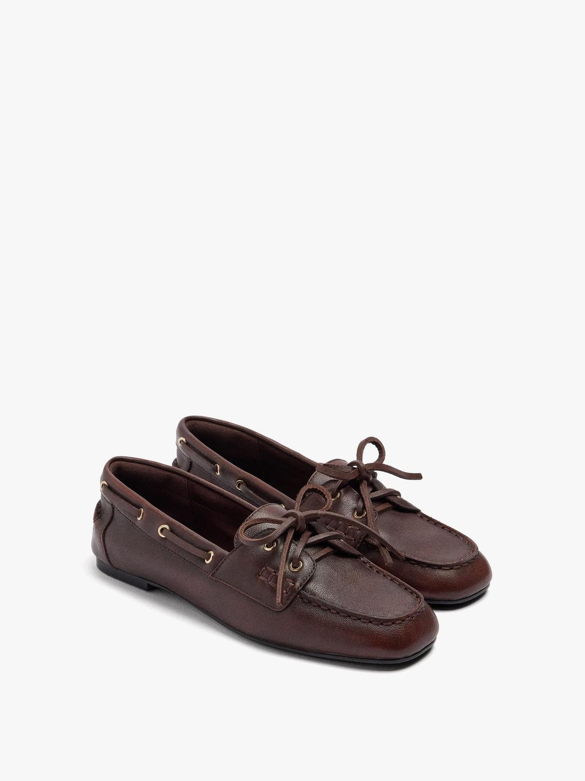 Mocassins en cuir style nautique