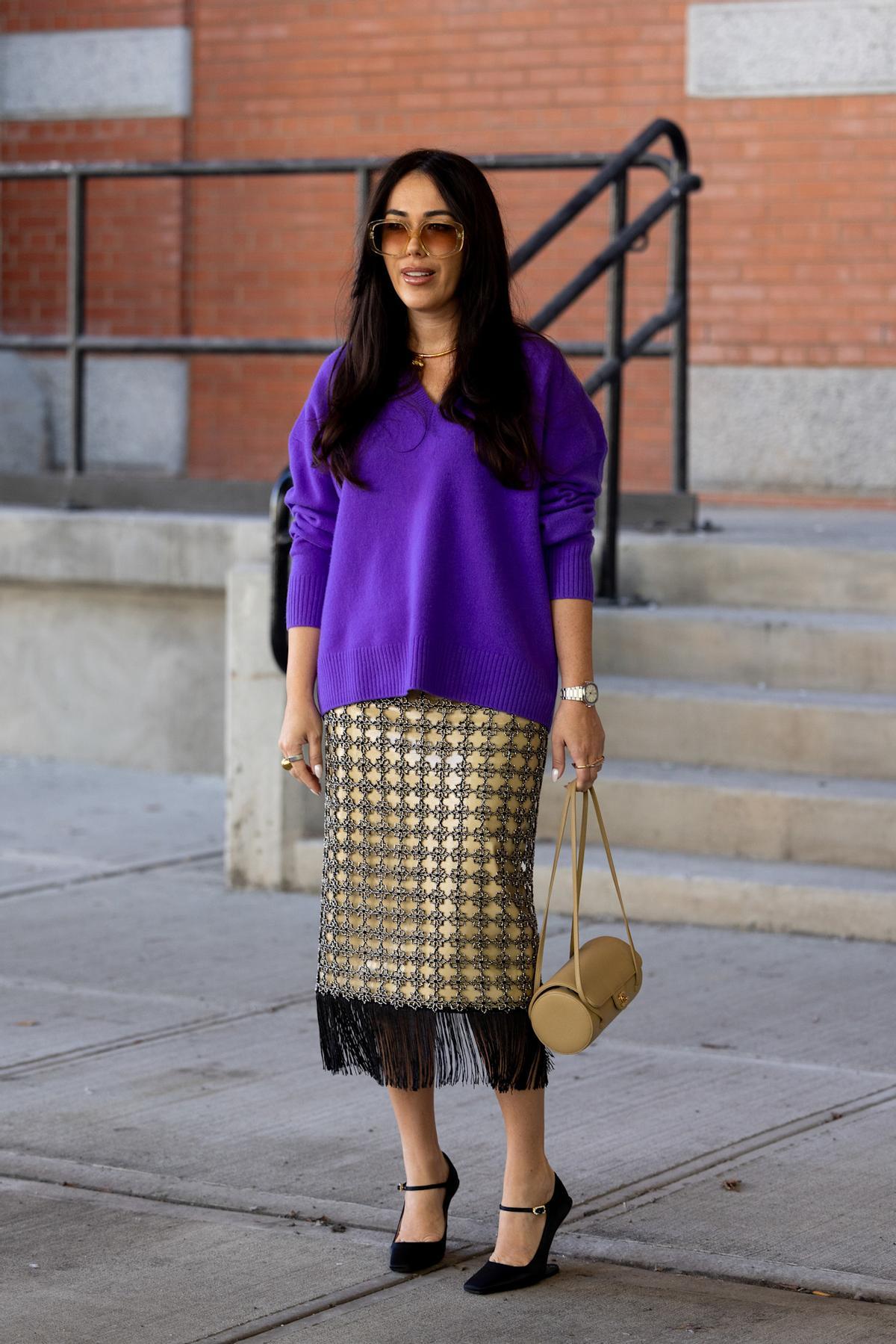 Look street style automne-hiver idéal à porter au bureau avec le sac Parfois