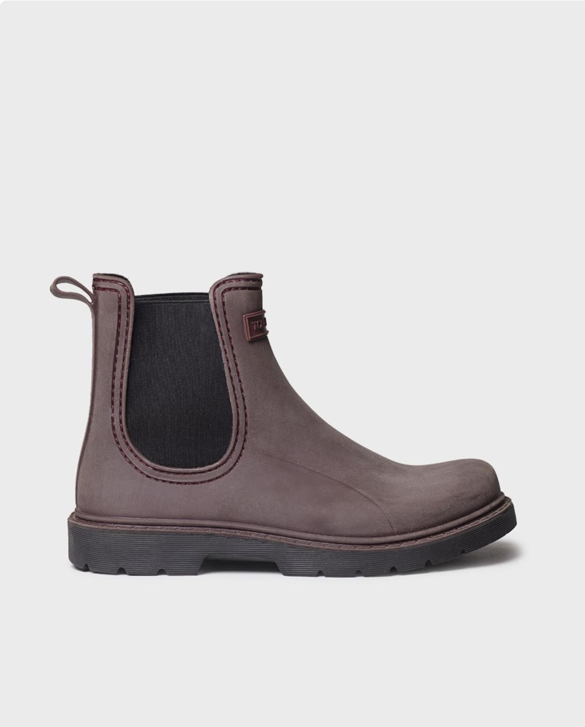 Bottes d'eau pieds nus