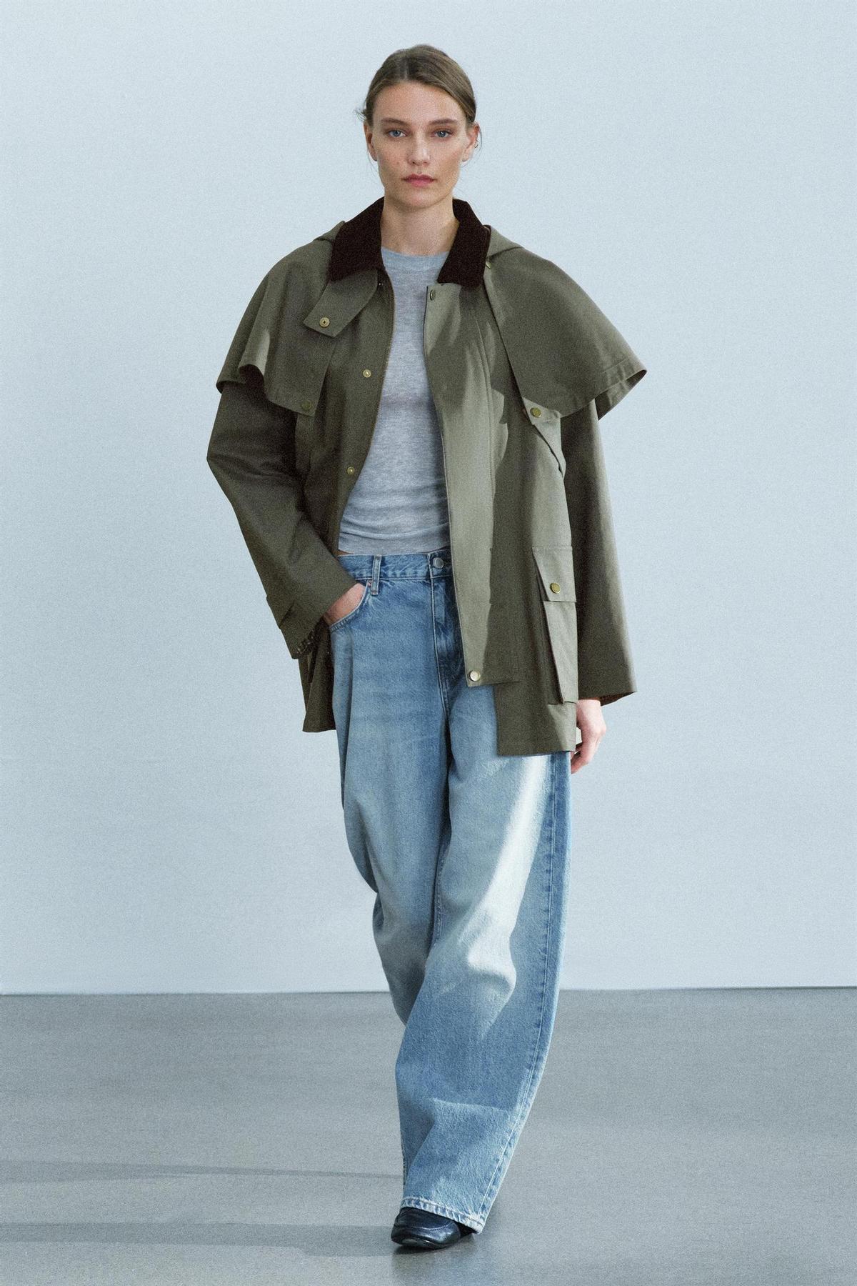 Trench court type cape