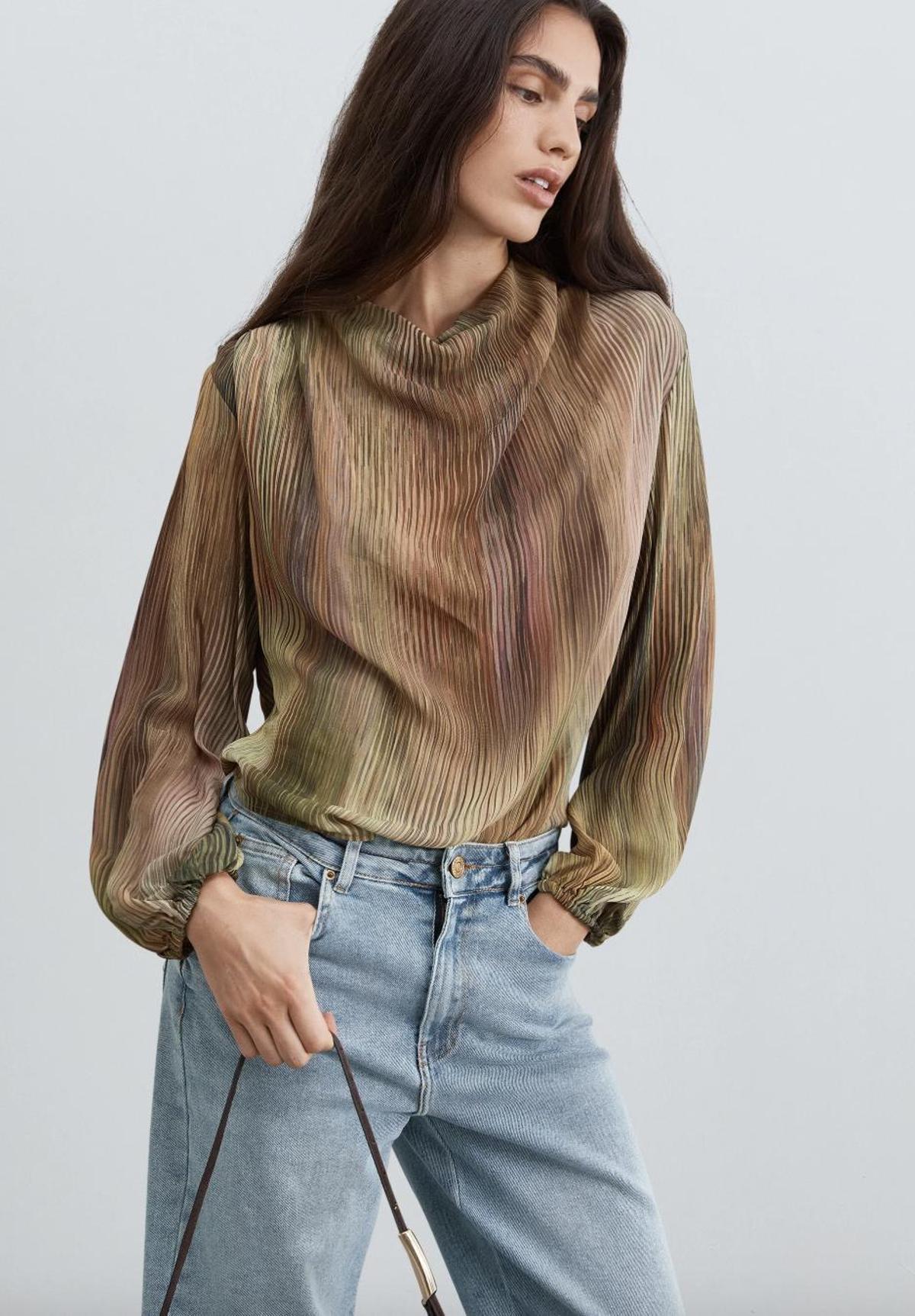 Blouse plissée multicolore