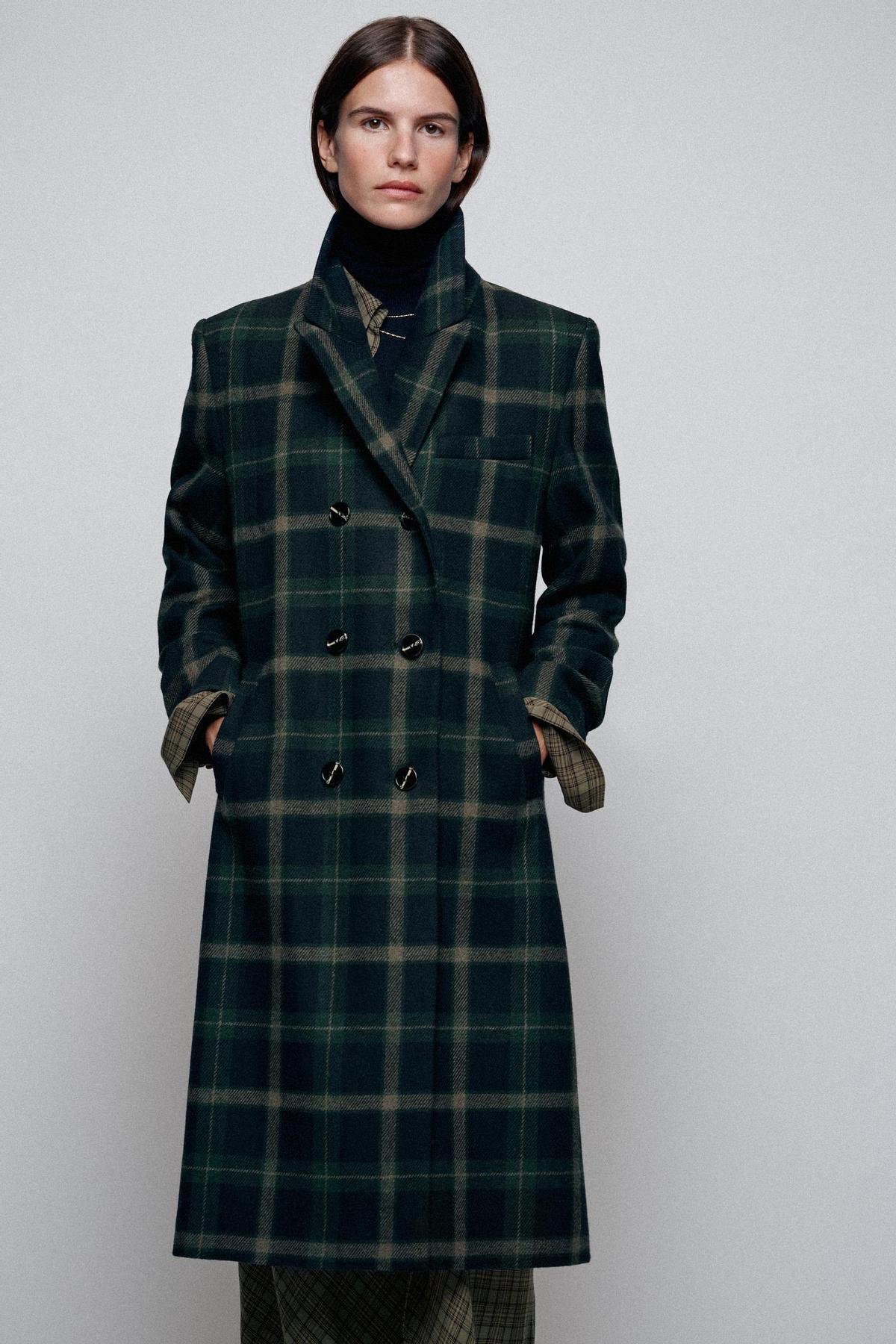 Manteau long à carreaux