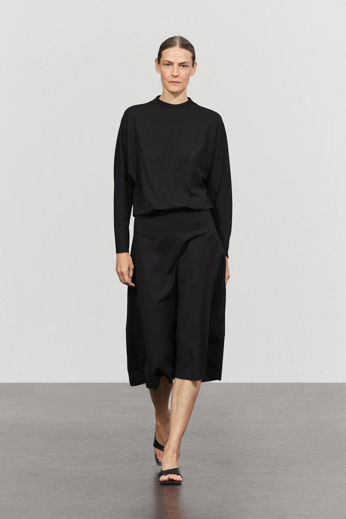 Robe midi noire basique