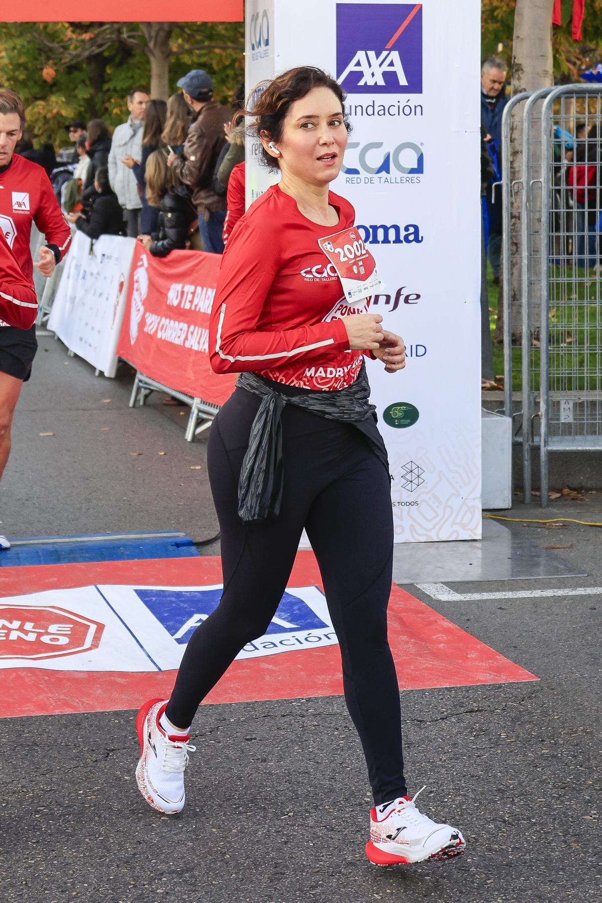 Isabel Diaz Ayuso dans une course