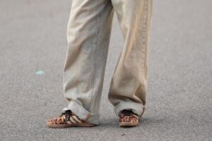 Adieu aux baskets blanches : 5 baskets « à imprimé animal » qui font la tendance parmi les classiques espagnols cet automne 2026