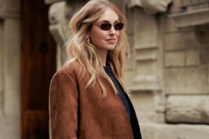 Ces 7 bottes marron chocolat viennent d'arriver en magasin, les substituts aux noires : on vous explique comment les combiner pour élever un look à un autre niveau