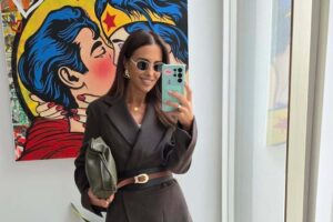 Le pantalon à carreaux inspiré de Paula Echevarria arrive chez Zara pour aller du lundi au vendredi au bureau avec un blazer oversize pendant l'automne/hiver