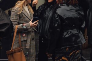 Les manteaux femme Zara les plus élégants de l'hiver 2027 sont désormais disponibles et promettent de faire un carton en un temps record : luxueux, chaleureux et au style insolite.