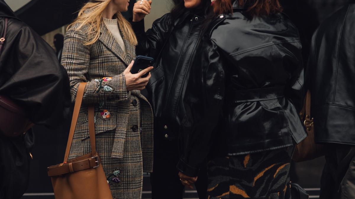 Ya están disponibles los abrigos de mujer de Zara más elegantes para el invierno 2027 que prometen arrasar en tiempo récord : de estilo lujoso, calentitos y poco típicos