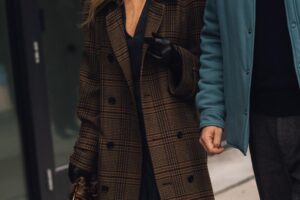 Mango surpasse Zara en élégance avec ses nouveaux manteaux en laine tendance automne-hiver 2026/27 : un style luxueux et parfait pour les journées froides