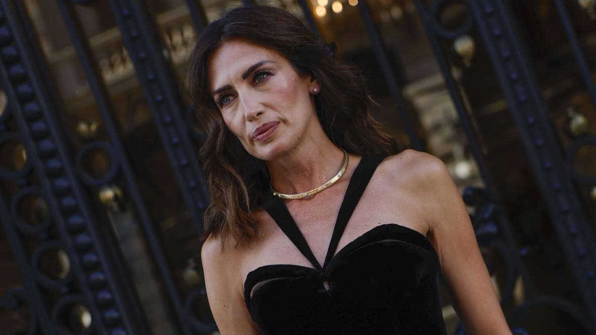 Nieves Álvarez confiesa cómo cuida de sus canas para mantener siempre una melena perfecta.