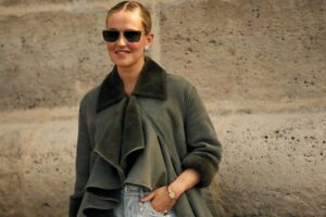 Zara anticipe l'hiver 2026 avec les vestes tendance les plus élégantes qui vous aideront à oublier les doudounes et à paraître beaucoup plus stylées